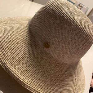 eric javets sun hat